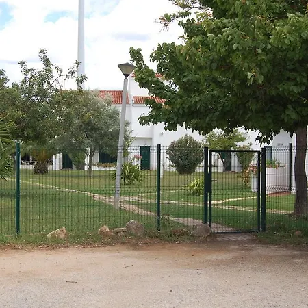 Villa Lovelystay - Green Oasis Villa Vilamoura