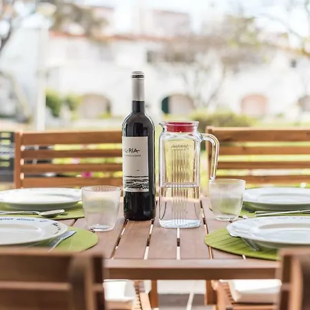 וילה Lovelystay - Oasis *