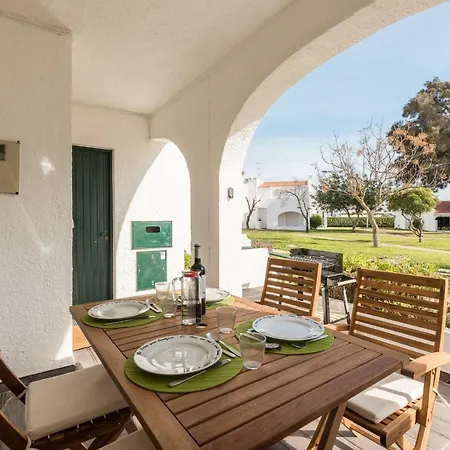 Lovelystay - Green Oasis Villa * Vilamoura