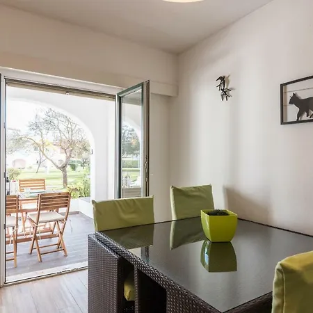 Villa Lovelystay - Green Oasis Villa Vilamoura