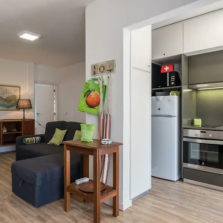 Villa Lovelystay - Green Oasis Villa Vilamoura
